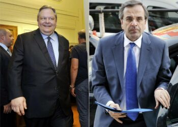 Pasokin johtaja Evangelos Venizelos ja Uuden demokratian johtaja Antonis Samaras.