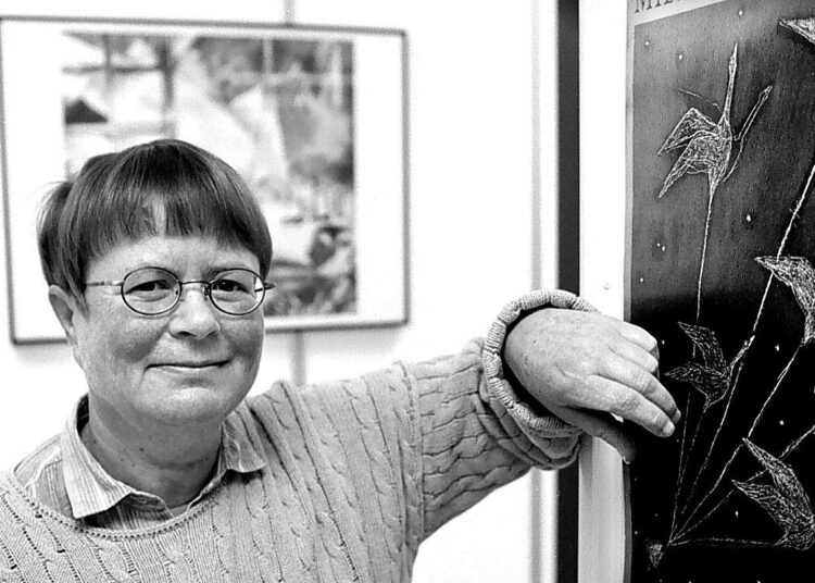 Ulkomaalaisten kriisikeskuksen johtajan Lena Bremerin haastattelu vuodelta 1999 voisi kuvata myös vuoden 2015 ulkomaalaiskeskustelua.