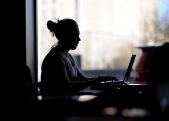 TeliaSoneran puhelinpalvelu ruuhkautuu perjantaina ulosmarssin takia.