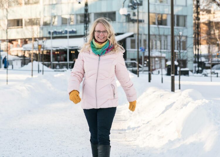 Laura Meriluoto on iloinen sekä omasta että vasemmistoliiton menestyksestä aluevaaleissa.