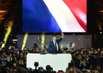 Emmanuel Macron juhli viime sunnuntaina voittoaan presidentinvaaleissa. Hänet valittiin toisella viisivuotiskaudella lopulta selvin luvuin.