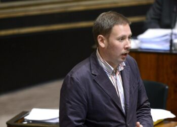 Vasemmistoliiton puheenjohtaja Paavo Arhinmäki.