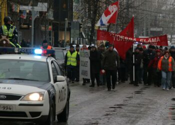 Nykyaikaisen kapinan järjestää Jussi Särkelän mukaan ay-liike. Kuva on palkansaajien viimesyksyisestä Helsingin Rautatientorin mielenilmauksesta.