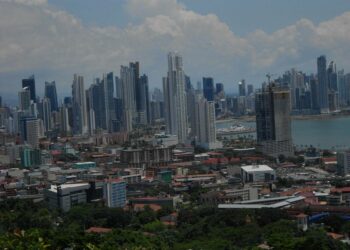 Panamasta tuli huhtikuussa maailman tunnetuin veroparatiisi tutkivien toimittajien laajojen paljastusten ansiosta.