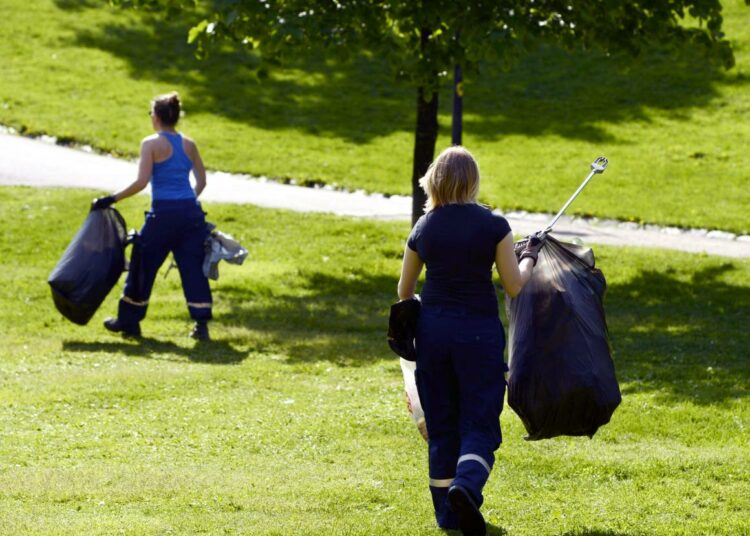 Leikkausten sijaan on voimavarat keskitettävä uusien työpaikkojen luomiseen ja olemassa olevien säilyttämiseen.