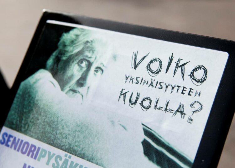 HelsinkiMission kautta vanhus voi saada keikka-apua vaikkapa lampun vaihtamiseen, seuraksi merenrannalle tai teatteriin.