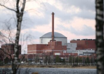 Toimitusjohtaja Jarmo Tanhuan mukaan Olkiluodon sähkön kilpailukyky on viime vuosien aikana heikentynyt ja näkymät ovat myös epävarmat.