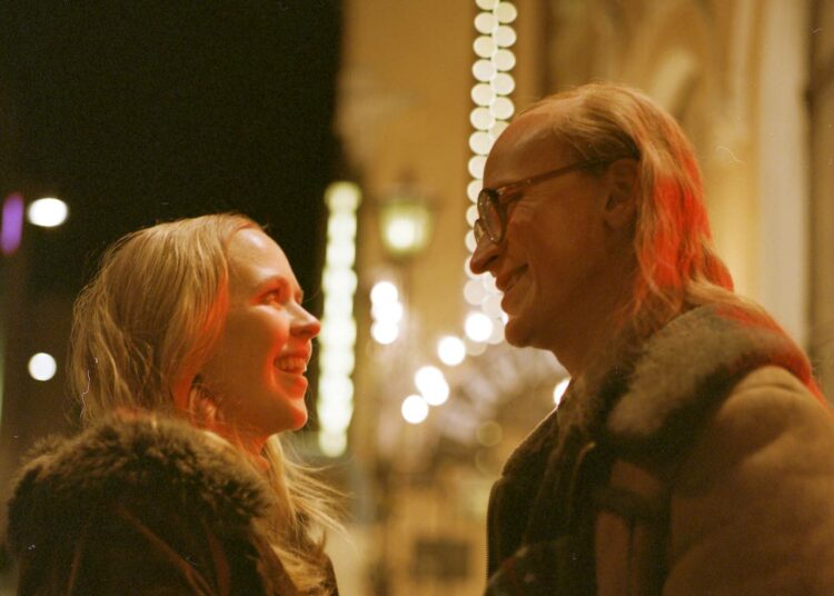 Juice-elokuva on rakkaustarina, jonka pääosissa nähdään Iida-Maria Heinonen ja Riku Nieminen.