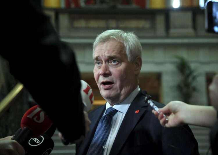 Pääministeri Antti Rinteen (sd.) mukaan budjettineuvottelut voidaan saada valmiiksi jo tiistain aikana.
