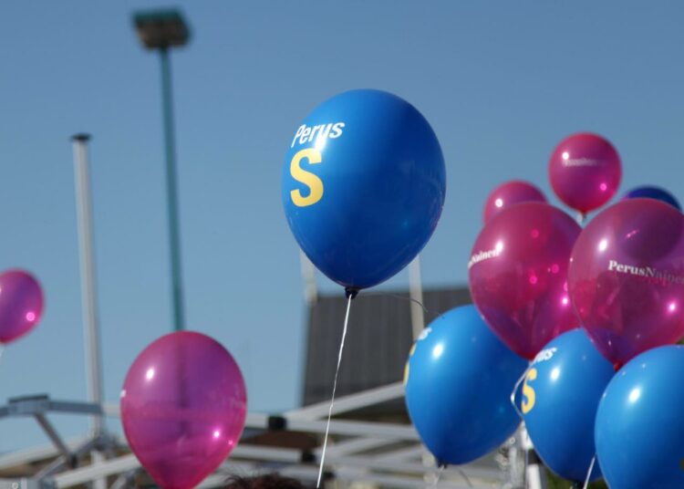 Perussuomalaisten äänestys on nähtävissä puolueen hiljaisten asiapuurtajien vastaiskuna kohusta toiseen eteneville ryhmätovereille.