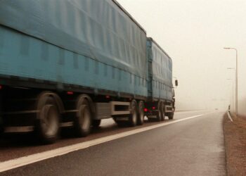 Teknologiateollisuus valittaa kilpailukyvystä, mutta yrittäjät näkevät talouskasvun alkavan jo lähikuukausina.