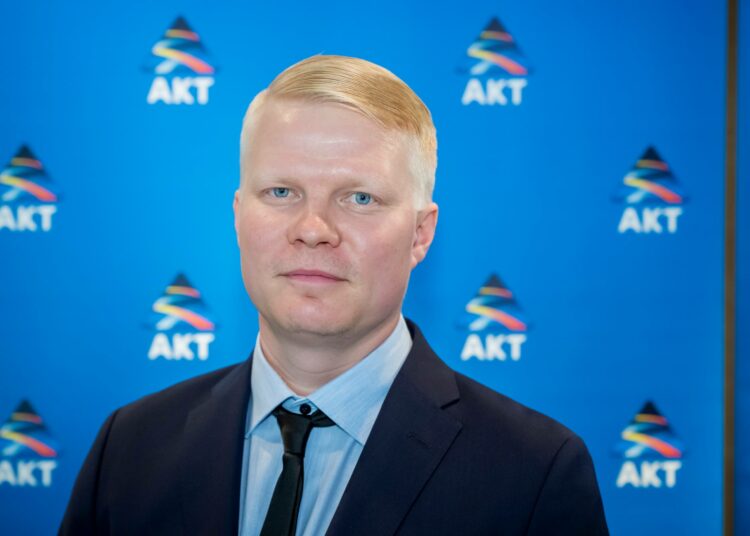 Niko Blom.
