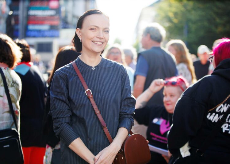 Minja Koskela haluaa nostaa esiin myös teemoja, jotka ovat suotta jääneet politiikan marginaaliin, ennen kaikkea ilmastonmuutoksen.