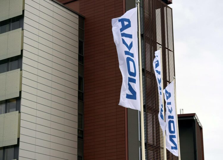 Viime vuoden työttömyys on tilastoitu. Nokia tekee tänä vuonna 1 300 lisää.