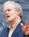 Sosiologi Erik Olin Wright luennoi Kiovan yliopistossa vuonna 2013.