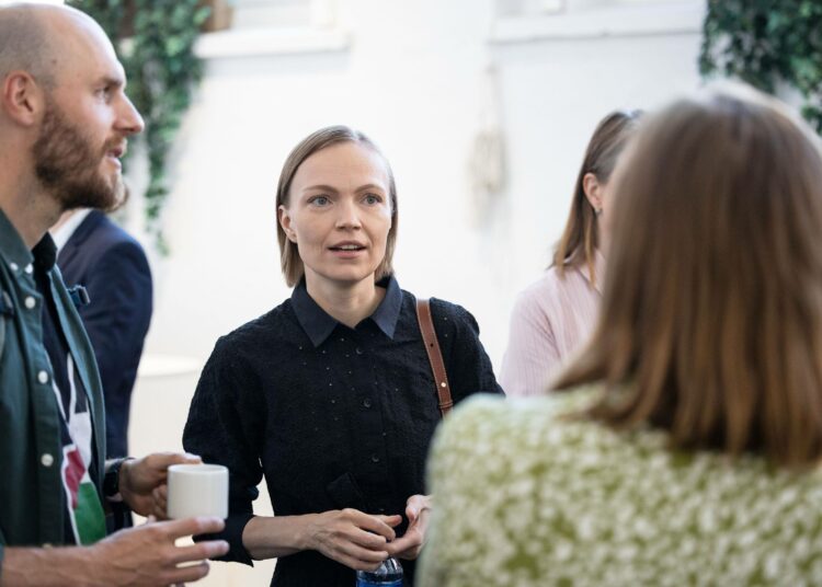 Timo Furuholm ja Minja Koskela vasemmistoliiton eduskuntaryhmän kesäkokouksessa viime viikolla.