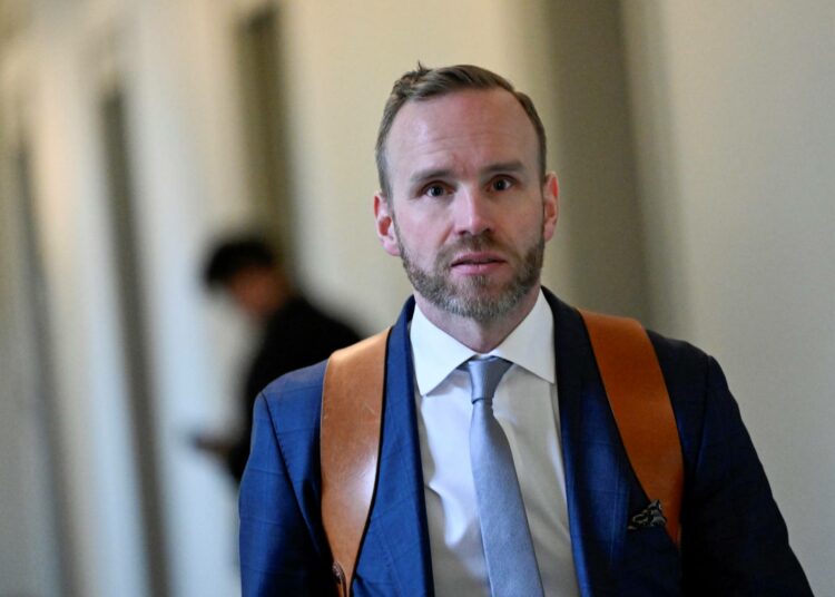 Liikunta-, urheilu- ja nuorisoministeri Mika Poutala.