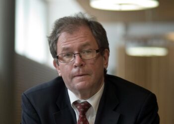 - Yleinen merkittävyys saattaa käytännössä olla lyhytnäköistä energiarakentamista, Vasemmistoliiton kansanedustaja Pentti Tiusanen muistuttaa.