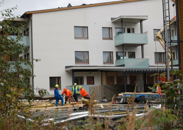 Syyskuun alun jälkeen käynnistyvillä työmailla pitää jokaisella työntekijällä olla näkyvillä veronumerolla varustettu tunnistekortti.