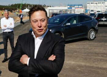 Teslan Elon Musk teki pandemian aikana rakettimaisen nousun maailman tulokärkeen.