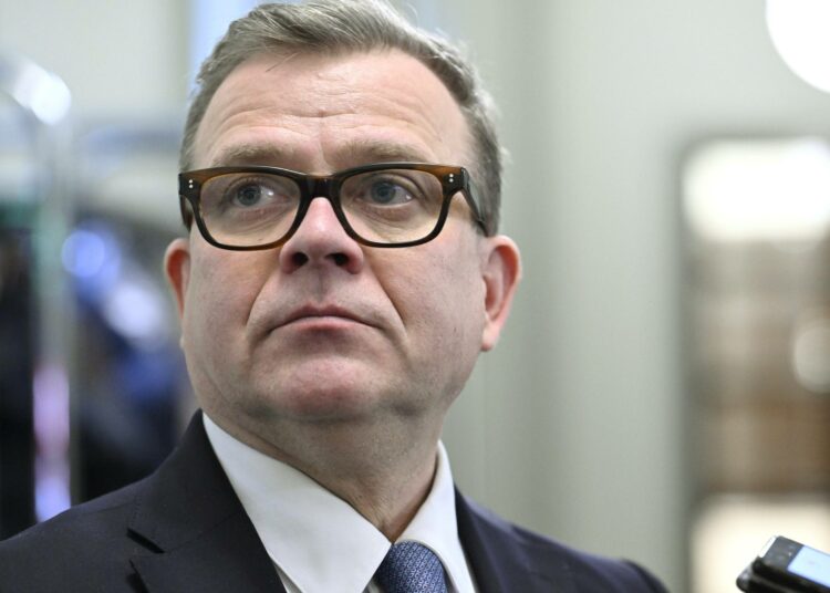 Petteri Orpon johtama Suomen hallitus saa lähes pelkästään huonoja arvosanoja kansalta.