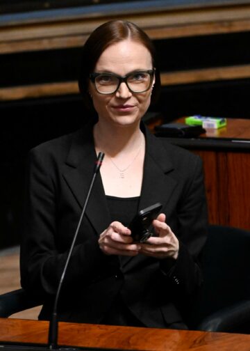 Vasemmistoliiton puheenjohtaja Minja Koskela.