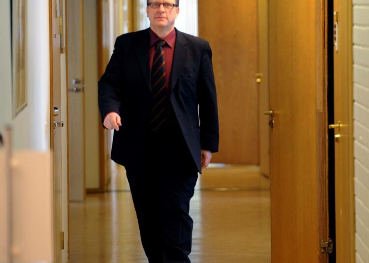 Eri ministeriöiden tehtäväkenttiin liittyvät SAK:n politiikkaohjelmat ovat kaikki Matti Huutolan johdettavana.