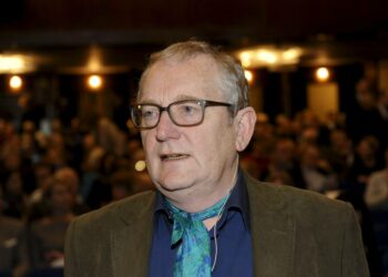 Vuoropuhelua Venäjän kanssa on jatkettava, sanoi professori Robert Service.