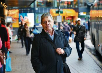 Emeritusprofessori Jorma Kalela kehottaa puolueita antamamaan kansalaisille oikeuden päättää omasta elämästään.