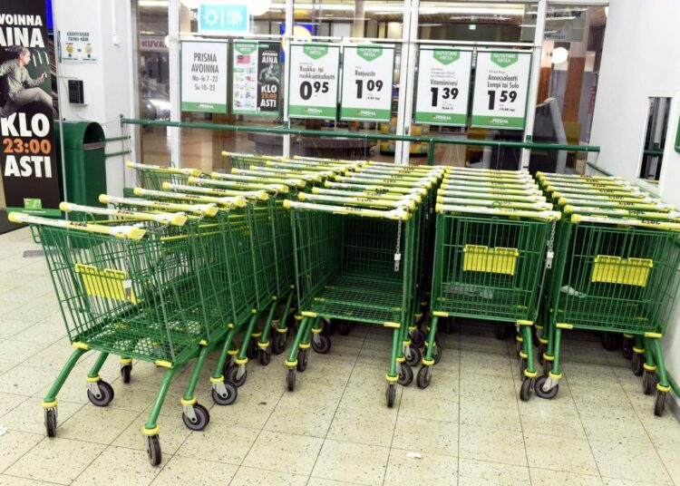 SOK:n kenttäjohtajan Arttu Laineen mukaan eduskunnalta tuli selvä viesti, että kuunnelkaa kuluttajaa.