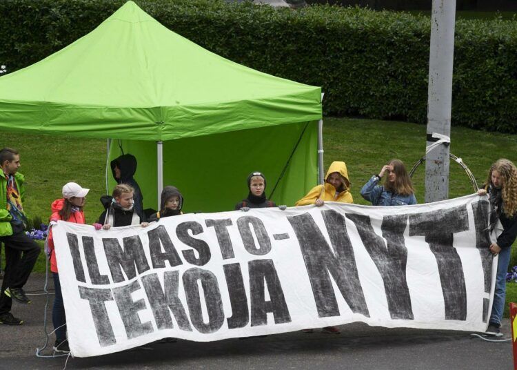 Ilmastolakko-mielenosoitus järjestettiin toukokuun lopussa Helsingissä.