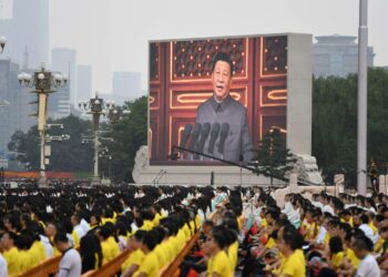Xi Jinping sanoi, että Kiinan kommunistinen puolue on muuttanut koko maailman kehitystä ja nostanut suuren määrän ihmisiä köyhyydestä