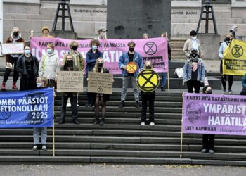 Budjettiriihi jumittui ilmastokysymykseen. Hallitusviisikko palaa Sätytalolle kello 10.30.