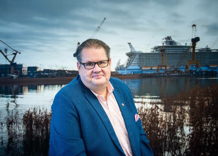 –¿En usko, että työehtosopimuksia syntyy tämän vuoden puolella. Toki toivon tässä olevani väärässä, Teollisuusliiton varapuheenjohtaja Turja Lehtonen sanoo.