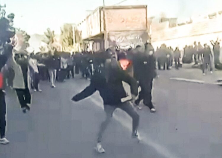 Mielenosoitukset ovat kiihtyneet Iranissa viimeisten viikkojen aikana.