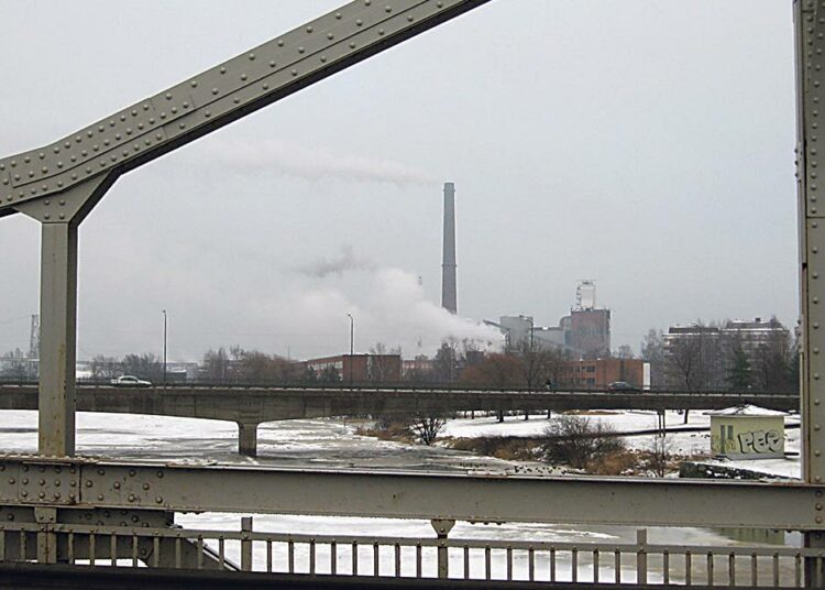 Porin  työllisyyskehitys on vielä kuluneen vuoden aikana ollut suotuisampi kuin muissa suurimmissa kaupungeissa. Esimerkiksi Tampereella ja Oulussa taantuma näkyy jo työttömyysasteen nousuna.