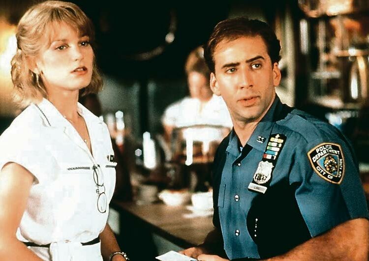 Rakkauden arpa -elokuva lähtee liikkeelle lottovoitosta ja siksi sotkuja on tie-dossa. Kuvassa Bridget Fonda ja Nicolas Cage.