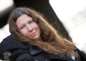 Posti- ja logistiikka-alan unionin puheenjohtaja Heidi Nieminen.