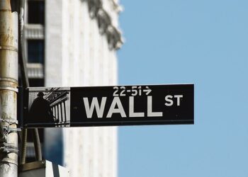 Finanssikriisi on dramaattisin osoitus Wall Streetin itsetuhoisuudesta.