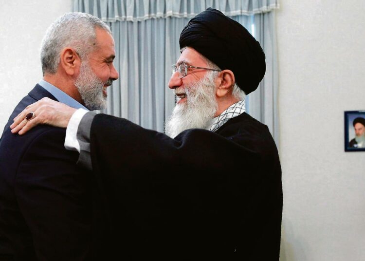 Hamas-johtaja Ismail Haniya tapasi Iranin korkeimman johtajan, ajatolla Ali Khamenein vajaa kolme viikkoa sitten, mutta suhde on viilenemässä.