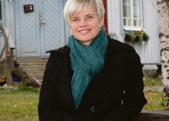 Jatkuvaan talouskasvuun perustuvalla järjestelmällä ei ole tulevaisuutta, vakuuttaa Hanna Kirjavainen.