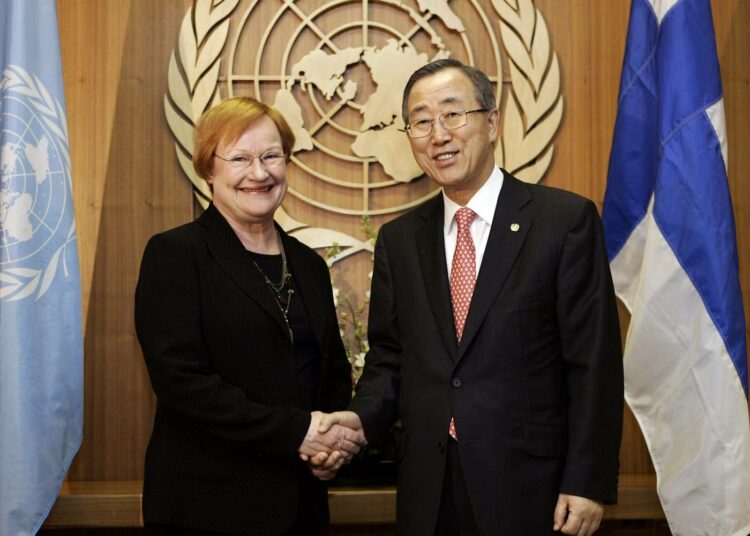 YK:n pääsihteeri Ban Ki-moon saapuu maahamme presidentti Tarja Halosen kutsusta.