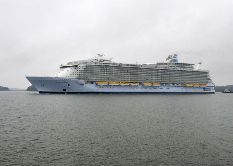 Allure of the Seas -risteilijälle odotetaan sisaraluksen tilausta Suomesta.