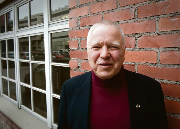 Työ ystävyysjärjestössä päättyi, mutta ystävyystoiminta ei, lupaa Markku Kärkkäinen.