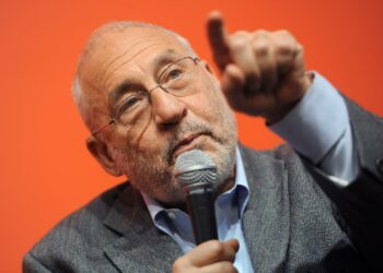 Taloustieteilijä Joseph Stiglitzin mukaan Kreikka on toiminut, kuten velkojat ovat halunneet.