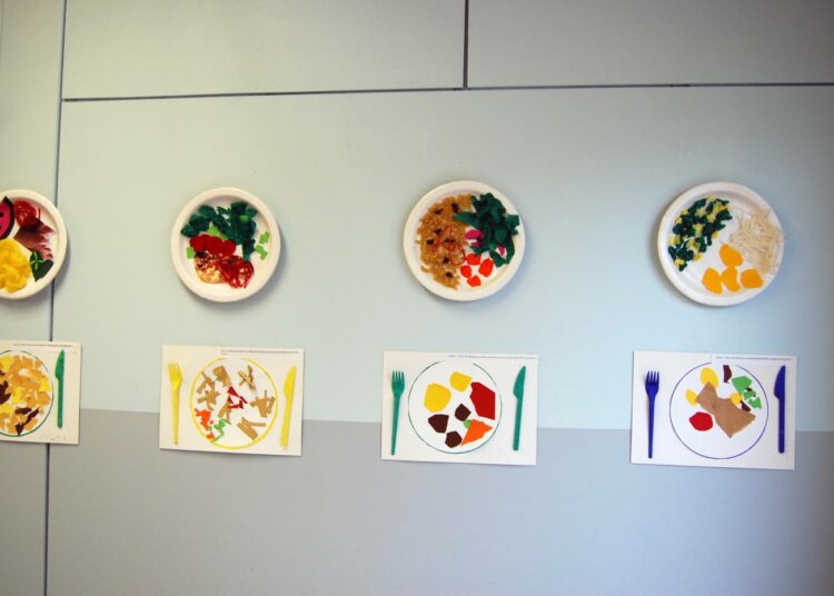 Kouluruoka on kolmasosa koululaisen päivän ruokailuista. Kuva on Konneveden koulusta. Koulu ei liity juttuun.