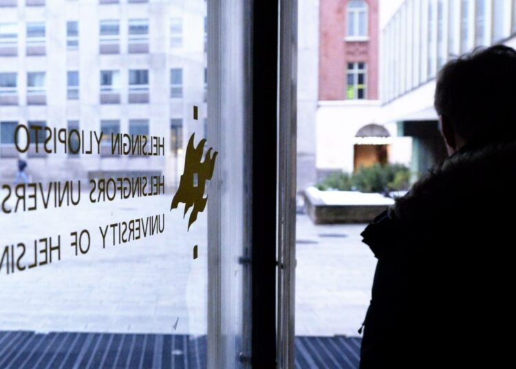 Yliopiston yksiköt ovat sopeuttaneet toimintaansa jo ennen nyt käytyjä yt-neuvotteluja.