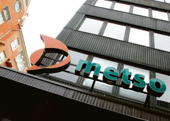 Konepajakonserni Metso perääntyi lisäosingoista. Viisaampaa on käyttää ”ylimääräiset” miljoonat uuden liiketoiminnan kehittelyyn, jos paperikoneet eivät enää käy kaupaksi.