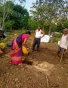 Etelä-Intian Karnatakassa viljelijät opiskelevat uusia viljelytekniikoita selvitäkseen ilmastonmuutoksen tuottamista epävarmoista säistä.