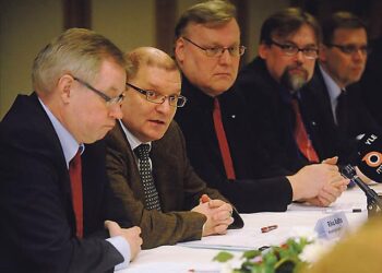 Matti Mäkelä, Riku Aalto, Timo Vallittu, Hannu Siltala ja Lauri Lyly kertoivat TEAM-äänestysten tuloksista viime torstaina.